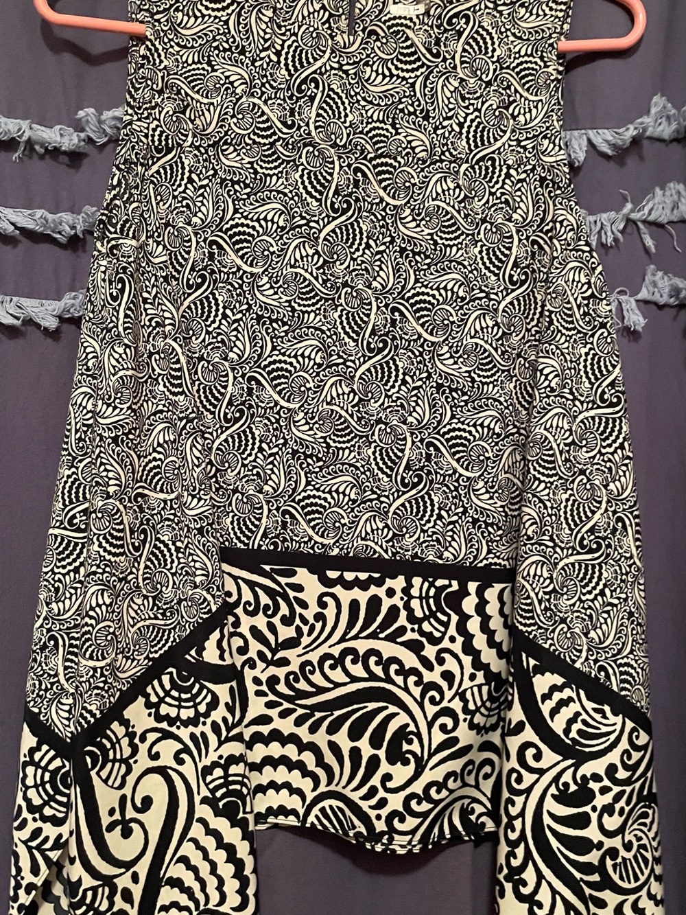Neiman Marcus Black and White Asymmetrical Printed Blouse